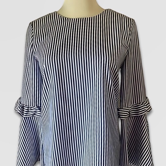 Free People Blouse Split Bell Sleeves Lightweight Striped Blue/White Women’s S - Picture 1 of 4